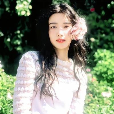 别惹小小姐，她后爸是超级女儿奴